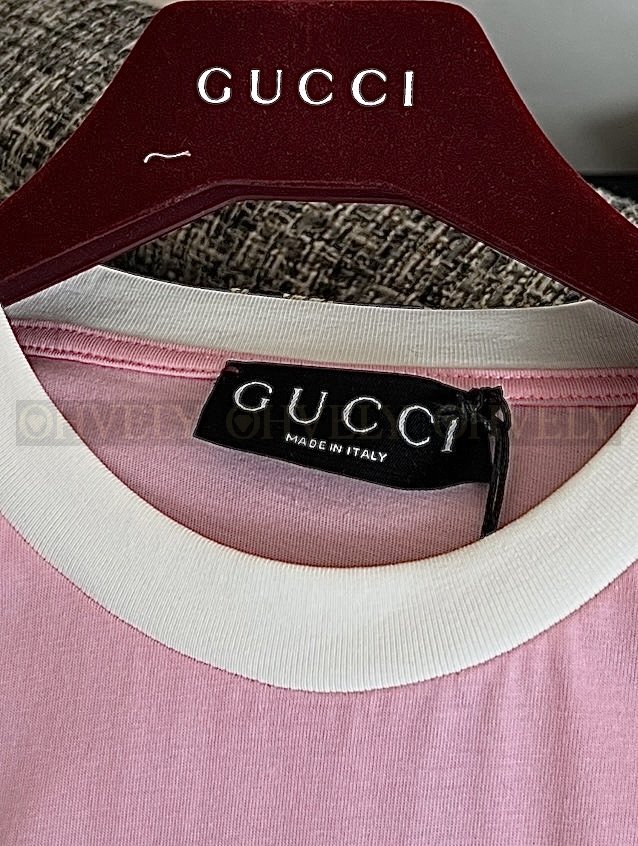 【 ZP버전 】 GUCCI 구찌 26SS 클래식 웹 스트라이프 자수 반팔 티셔츠 상품 썸네일
