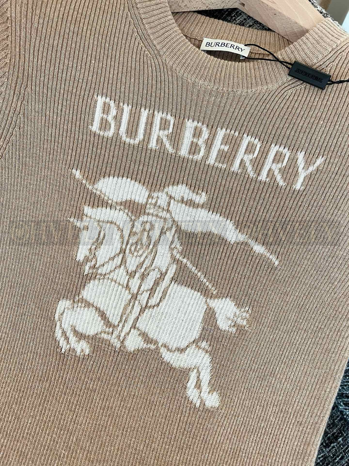 【 ZP버전 】 BURBERRY 버버리 EKD 메탈릭 울 블렌드 탑 상품 썸네일