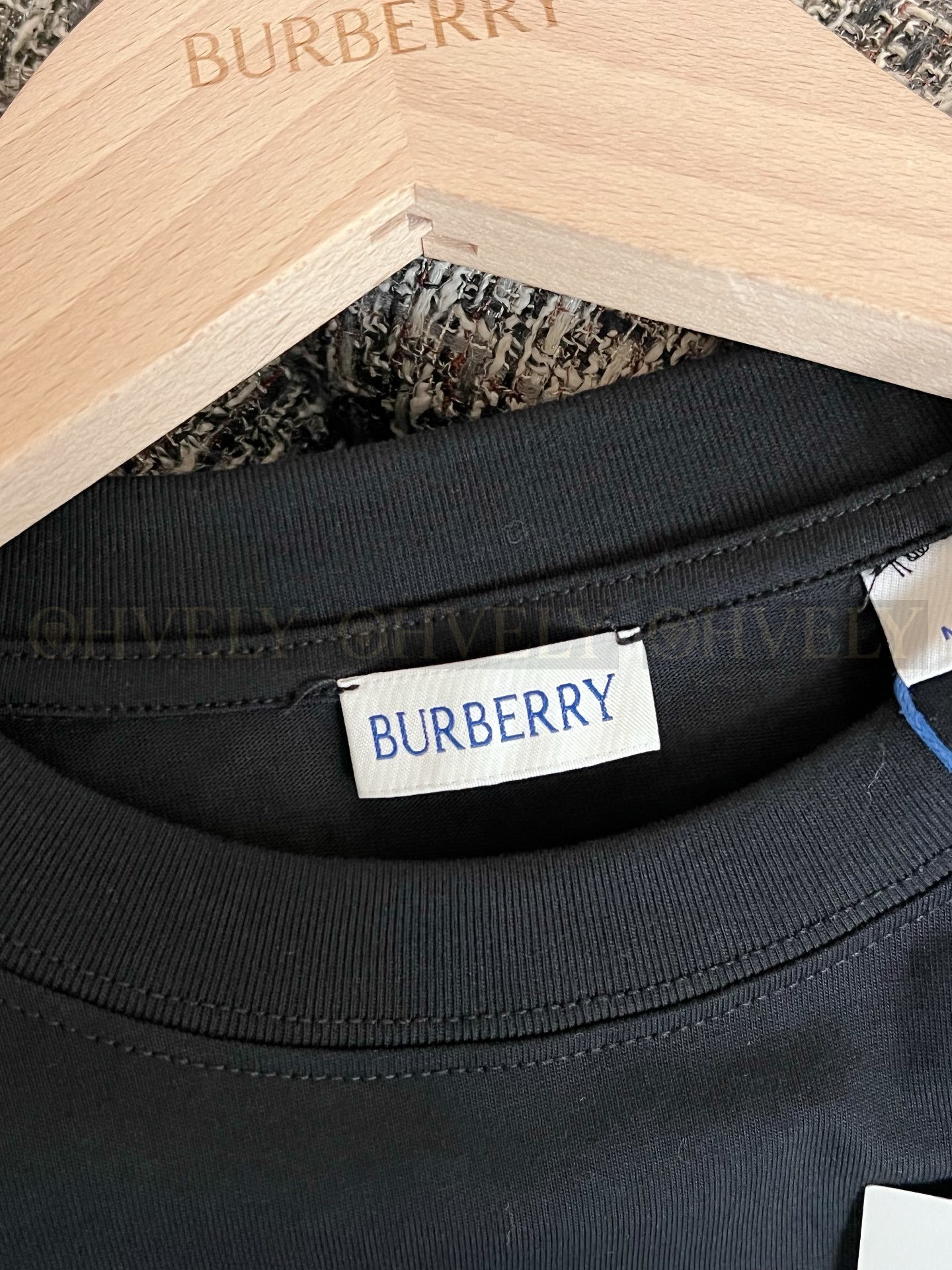 【 ZP버전 】 BURBERRY 버버리 체크 나이트 스탬프 코튼 티셔츠 상품 썸네일