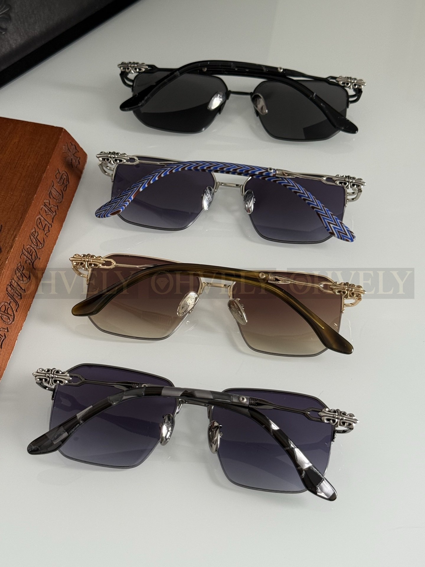 CHROME HEARTS  크롬하츠 선글라스 상품 썸네일