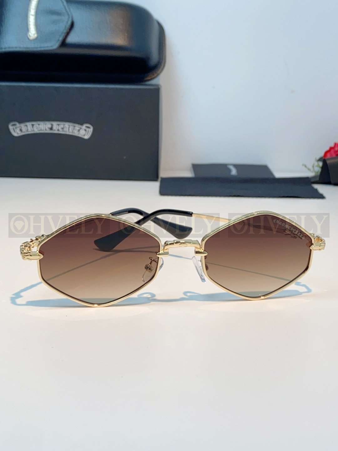 CHROME HEARTS  크롬하츠 다이아몬드 독 선글라스 상품 썸네일
