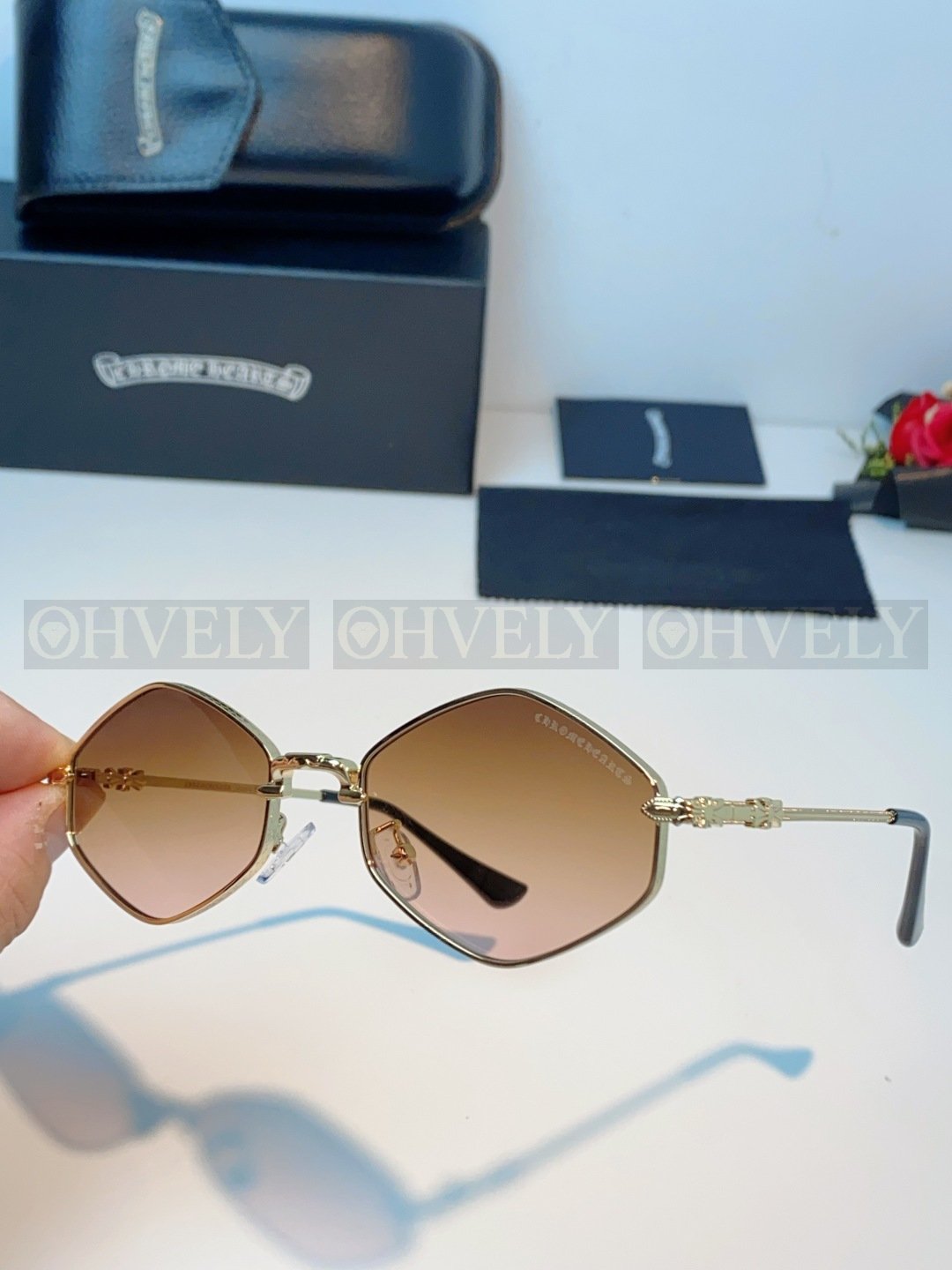 CHROME HEARTS  크롬하츠 다이아몬드 독 선글라스 상품 썸네일