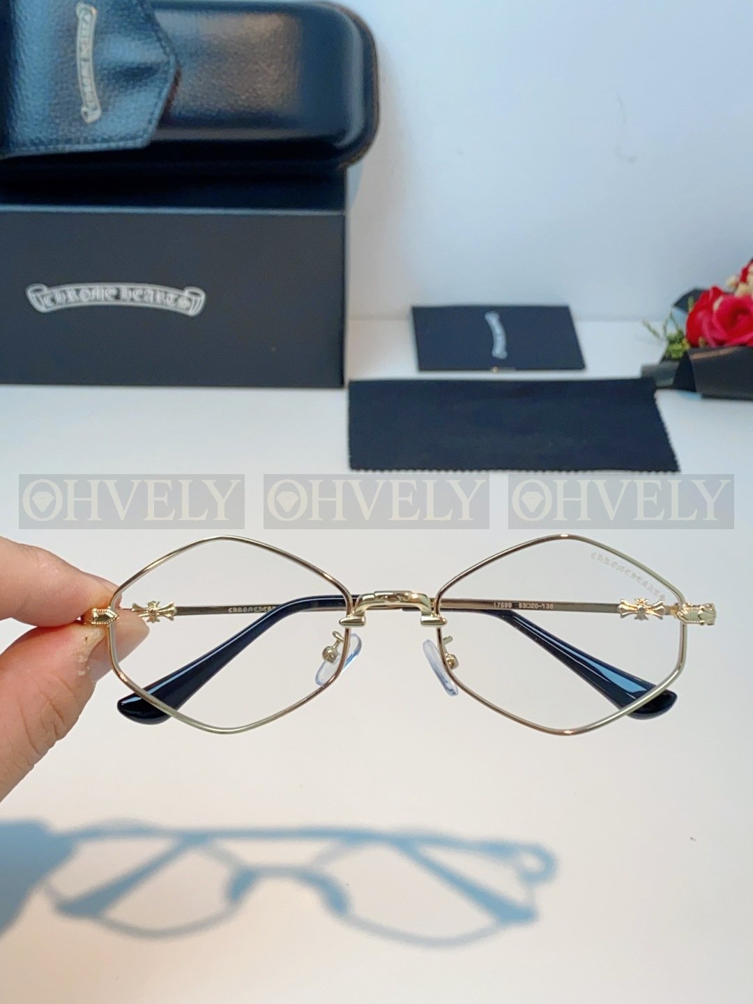 CHROME HEARTS  크롬하츠 다이아몬드 독 안경 상품 썸네일