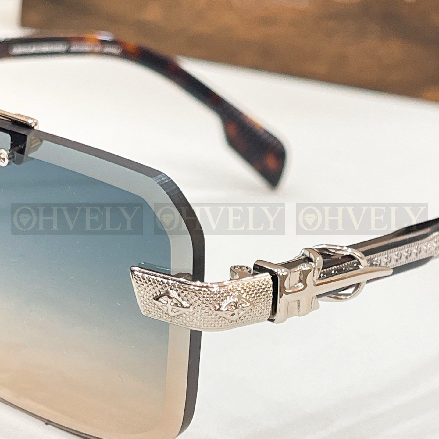 CHROME HEARTS  크롬하츠 클래식 선글라스 상품 썸네일