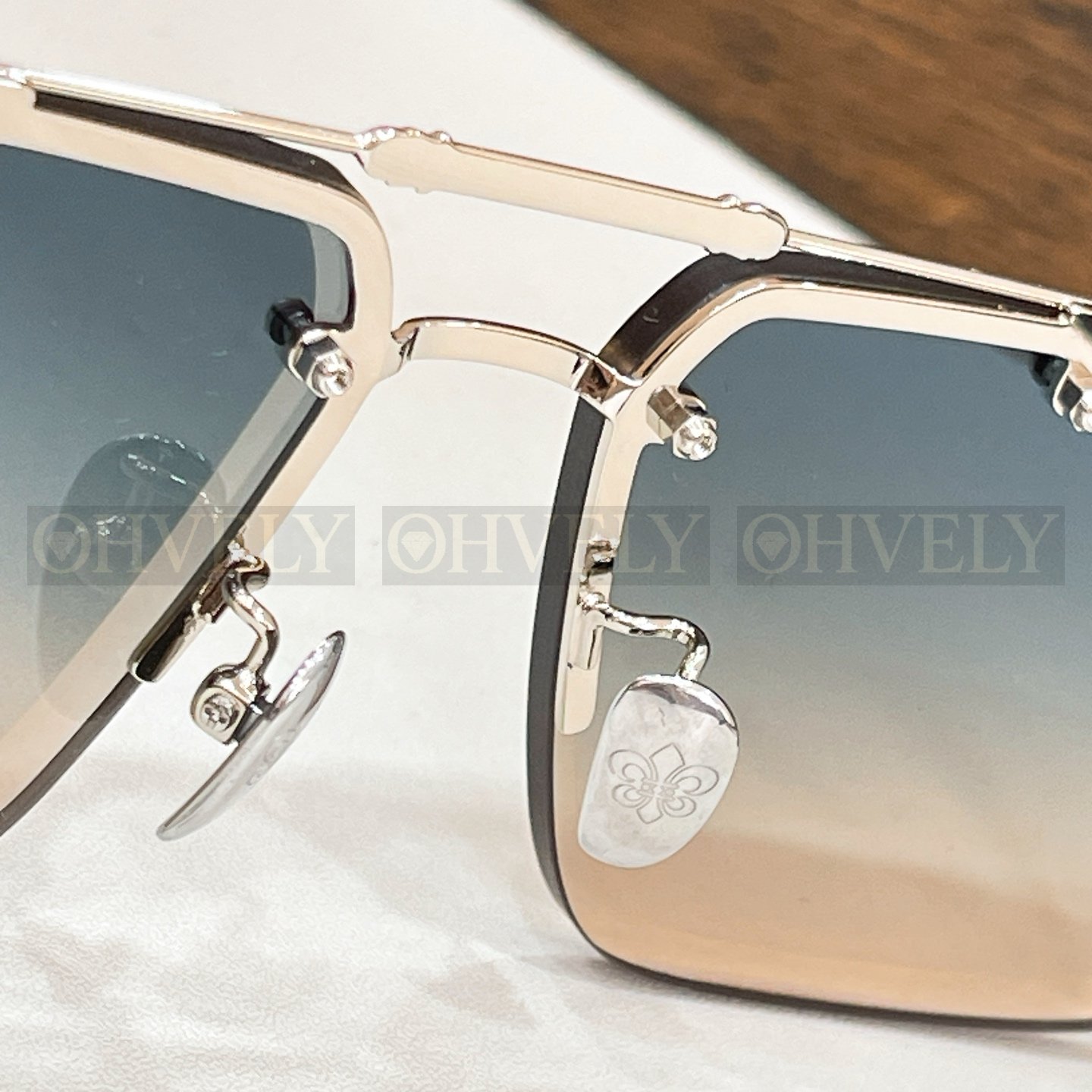 CHROME HEARTS  크롬하츠 클래식 선글라스 상품 썸네일