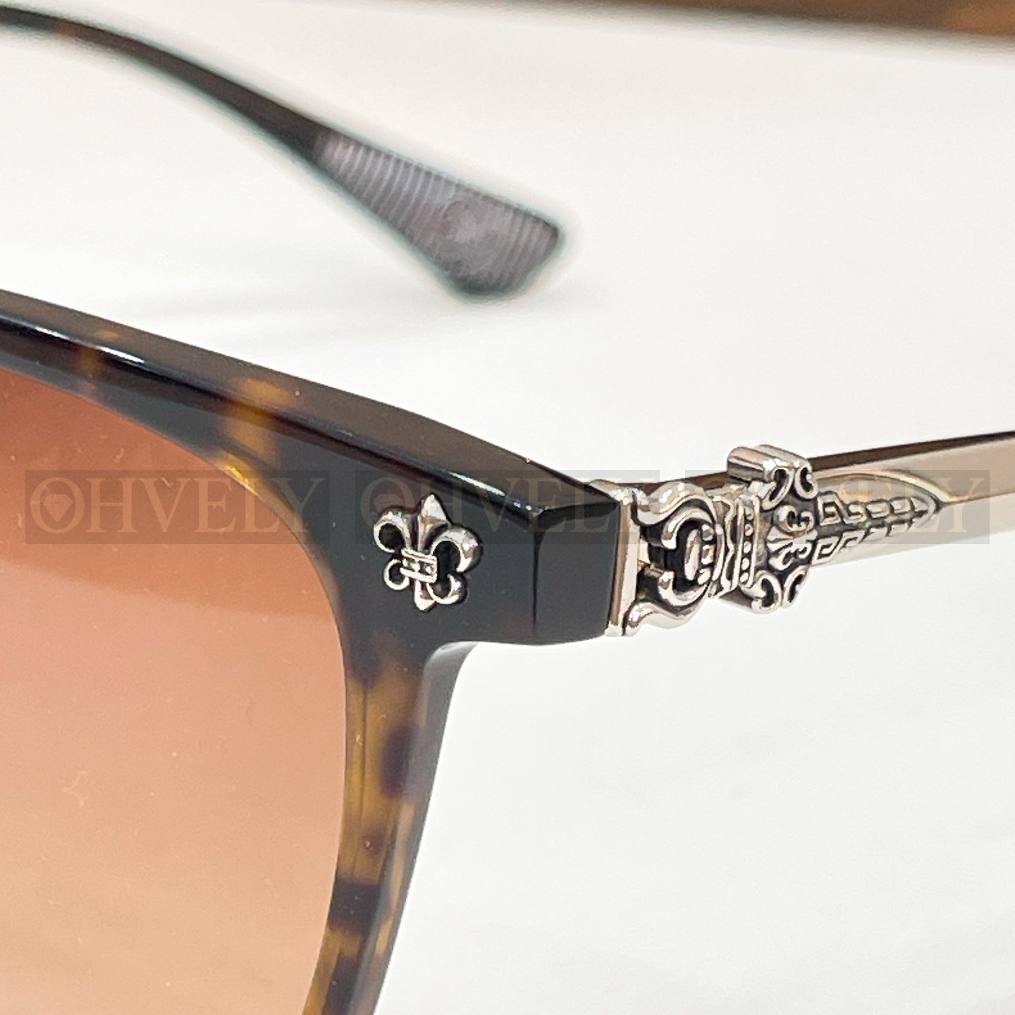 CHROME HEARTS  크롬하츠 브라가일 선글라 상품 썸네일