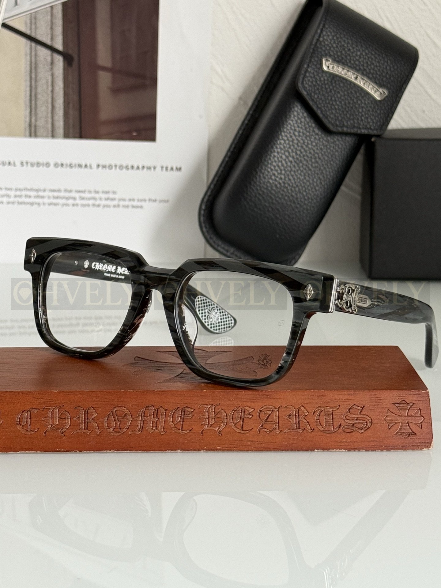 CHROME HEARTS  크롬하츠컨 볼루티드 안경 상품 썸네일