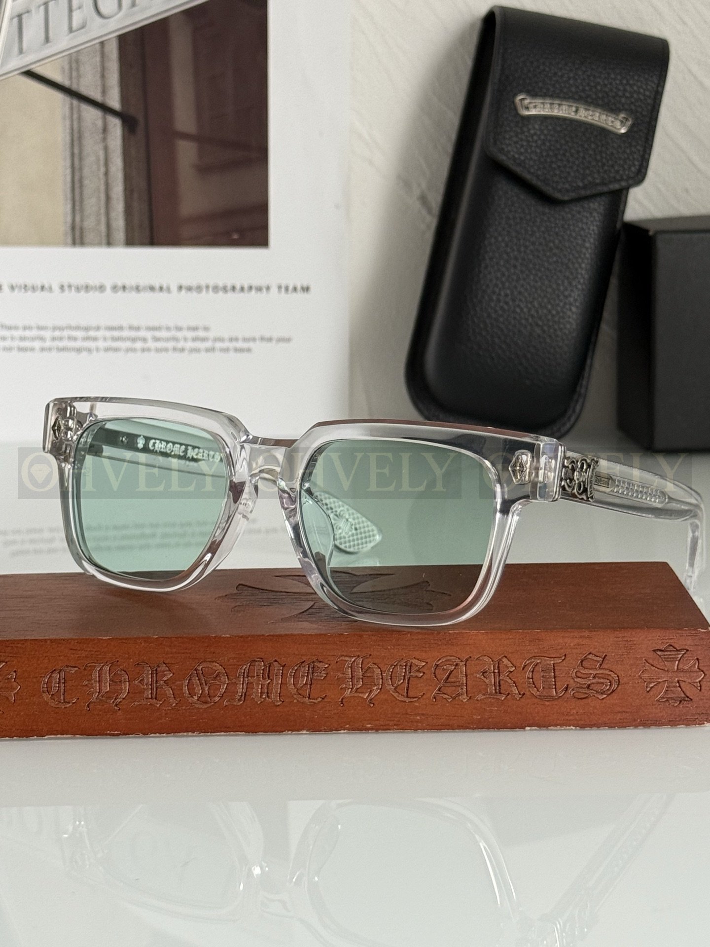 CHROME HEARTS  크롬하츠컨 볼루티드 선글라스 상품 썸네일