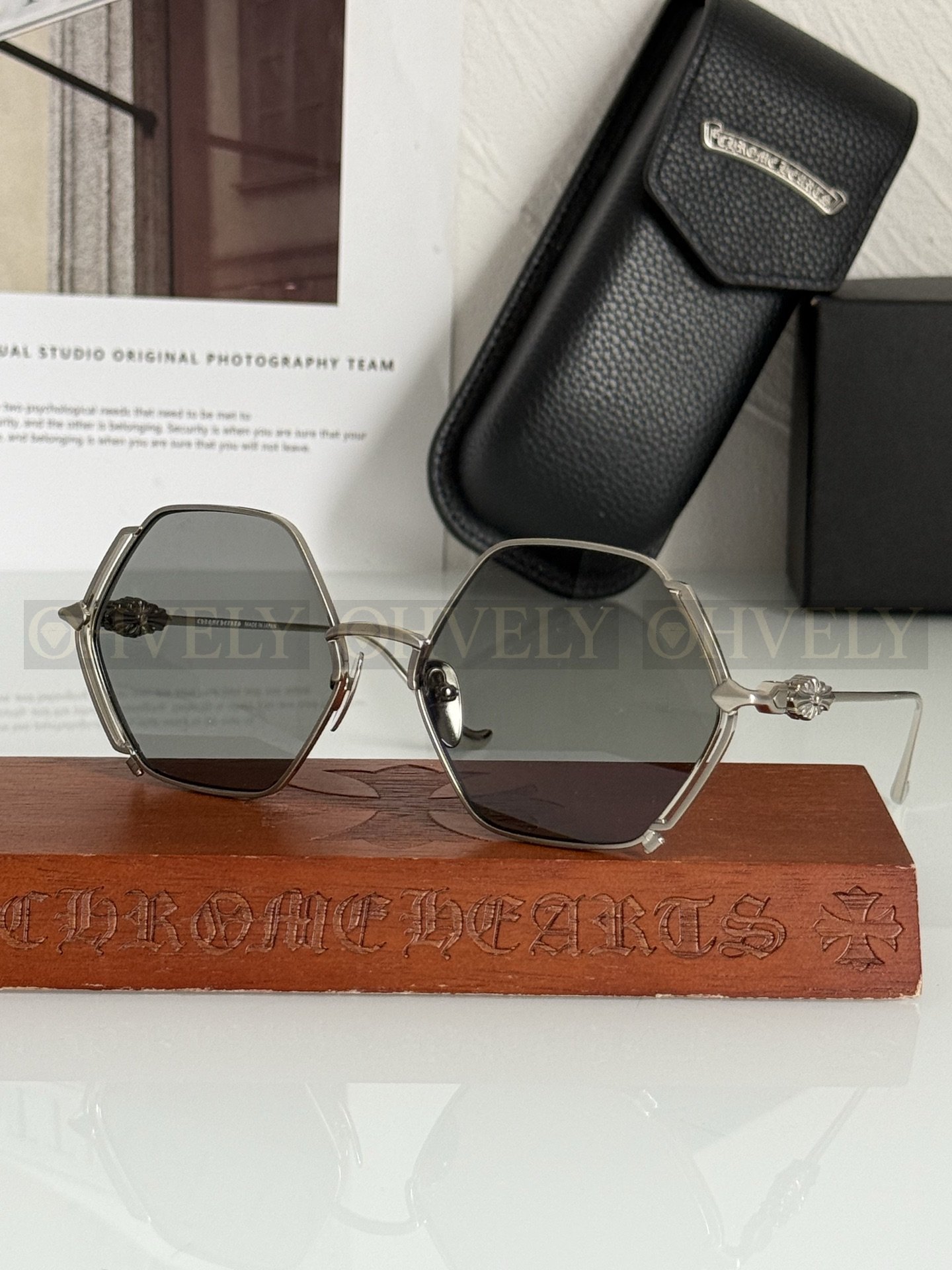 CHROME HEARTS  크롬하츠 크림드 선글라스 상품 썸네일