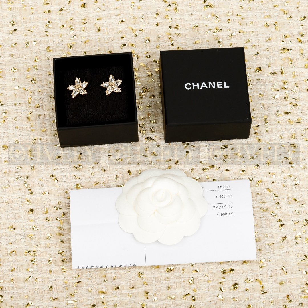 샤넬 CHANEL 스트라스 플라워 이어링 상품 썸네일