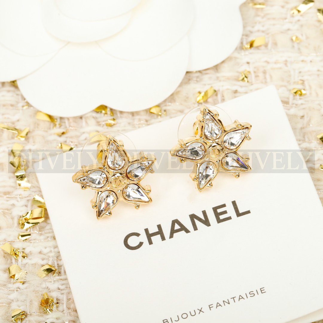 샤넬 CHANEL 스트라스 플라워 이어링 상품 썸네일