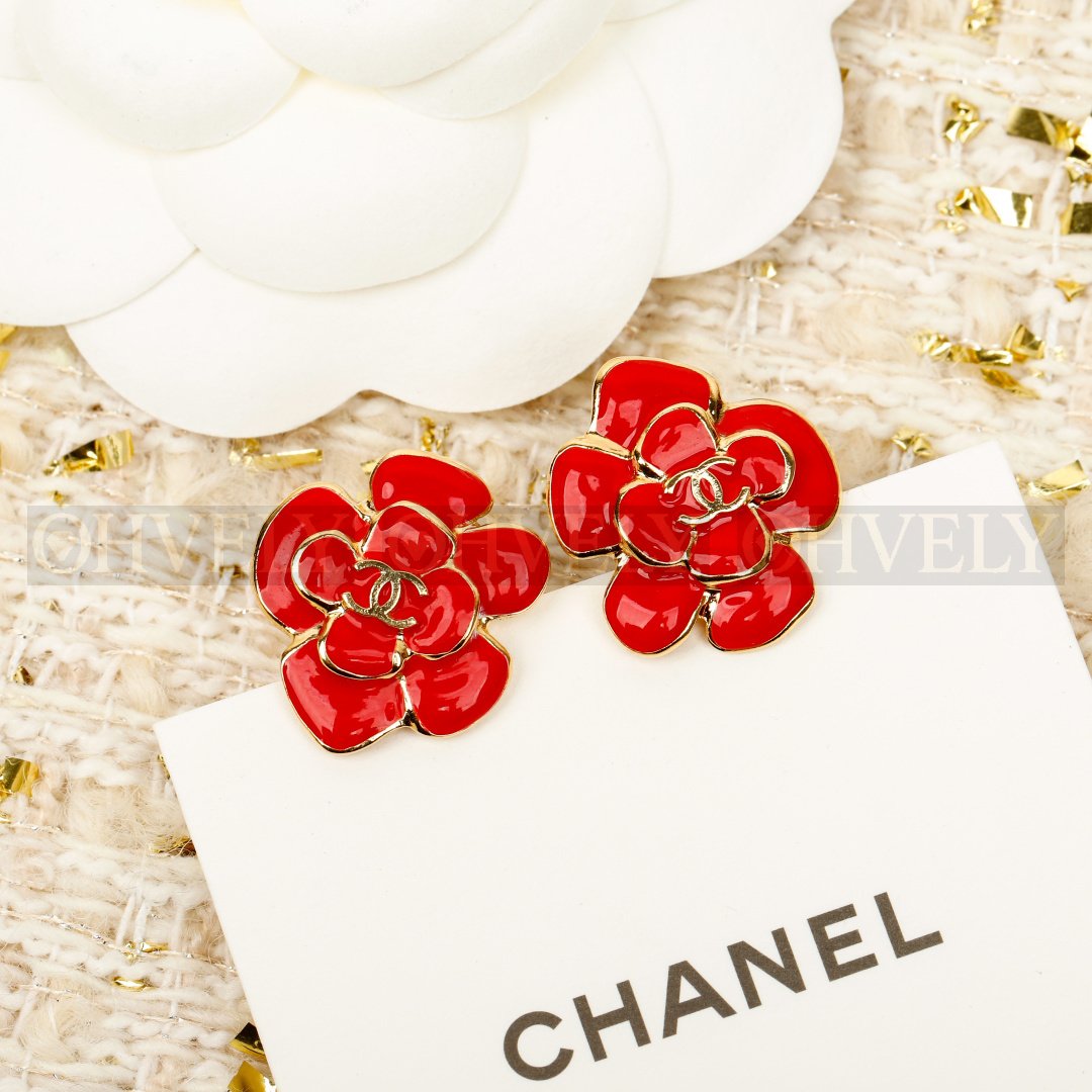 샤넬 CHANEL 레드 에나멜 까멜리아 이어링 상품 썸네일