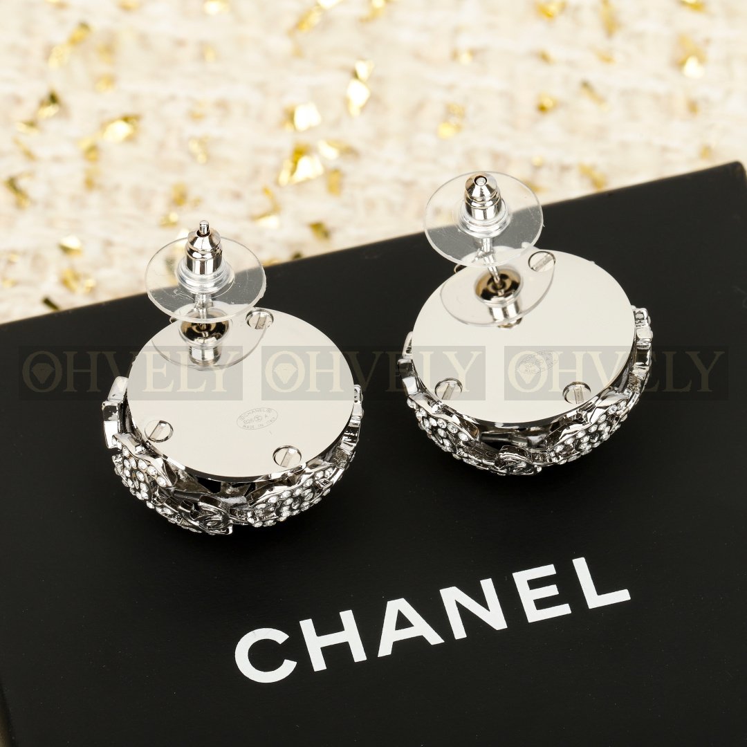 샤넬 CHANEL 크리스탈 스타 돔 이어링 상품 썸네일