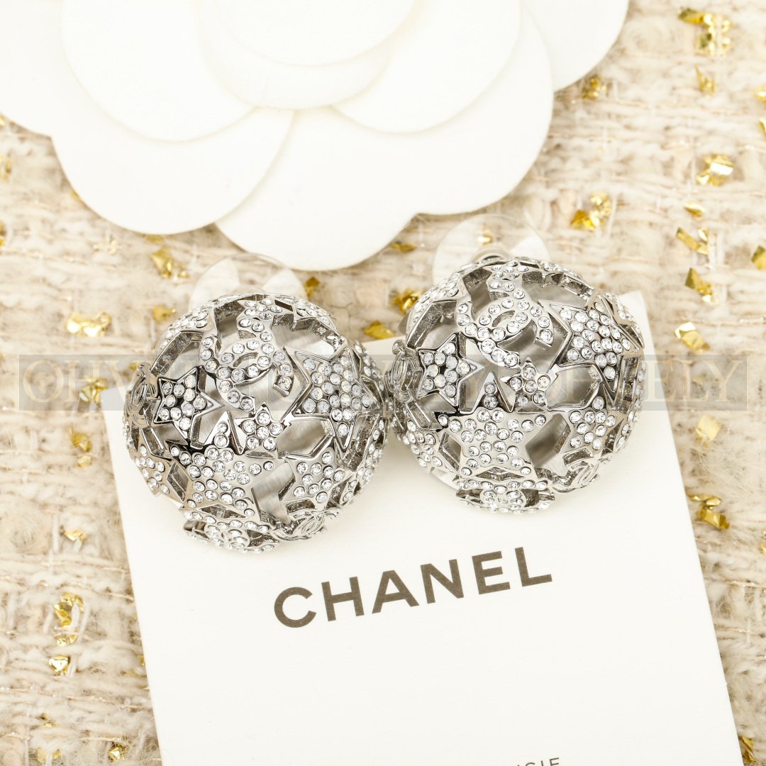 샤넬 CHANEL 크리스탈 스타 돔 이어링