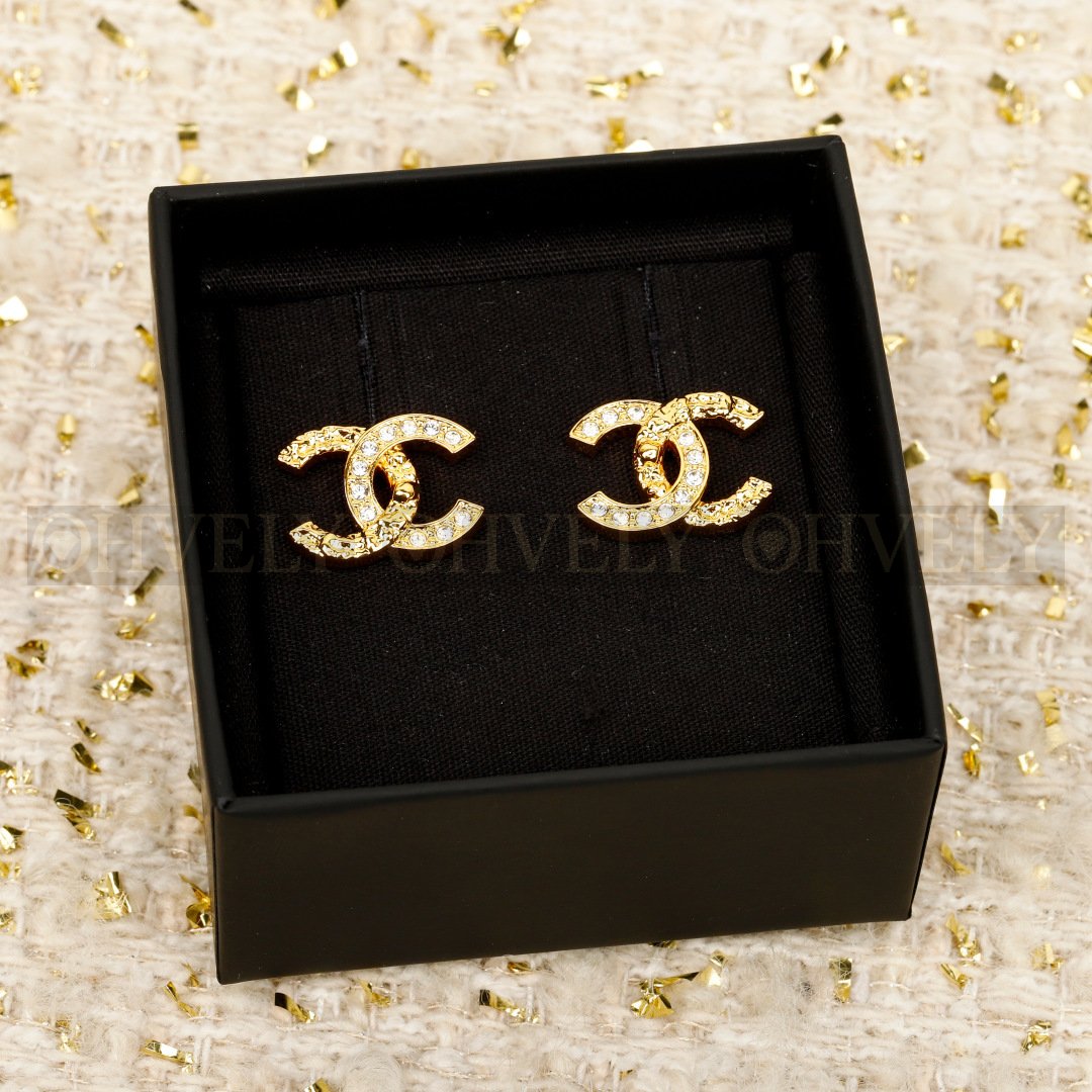 샤넬 CHANEL 해머드 메탈 스트라스 이어링 상품 썸네일