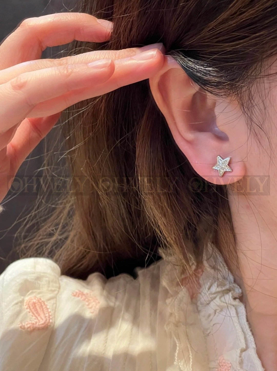 샤넬 CHANEL 크리스탈 스터드 이어링 세트 (블랙) 상품 썸네일