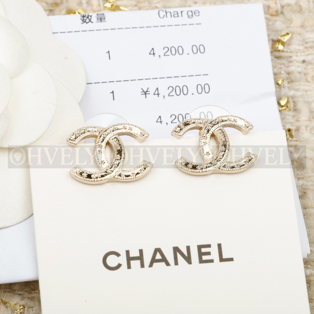 샤넬 CHANEL 해머드 메탈 이어링 상품 썸네일