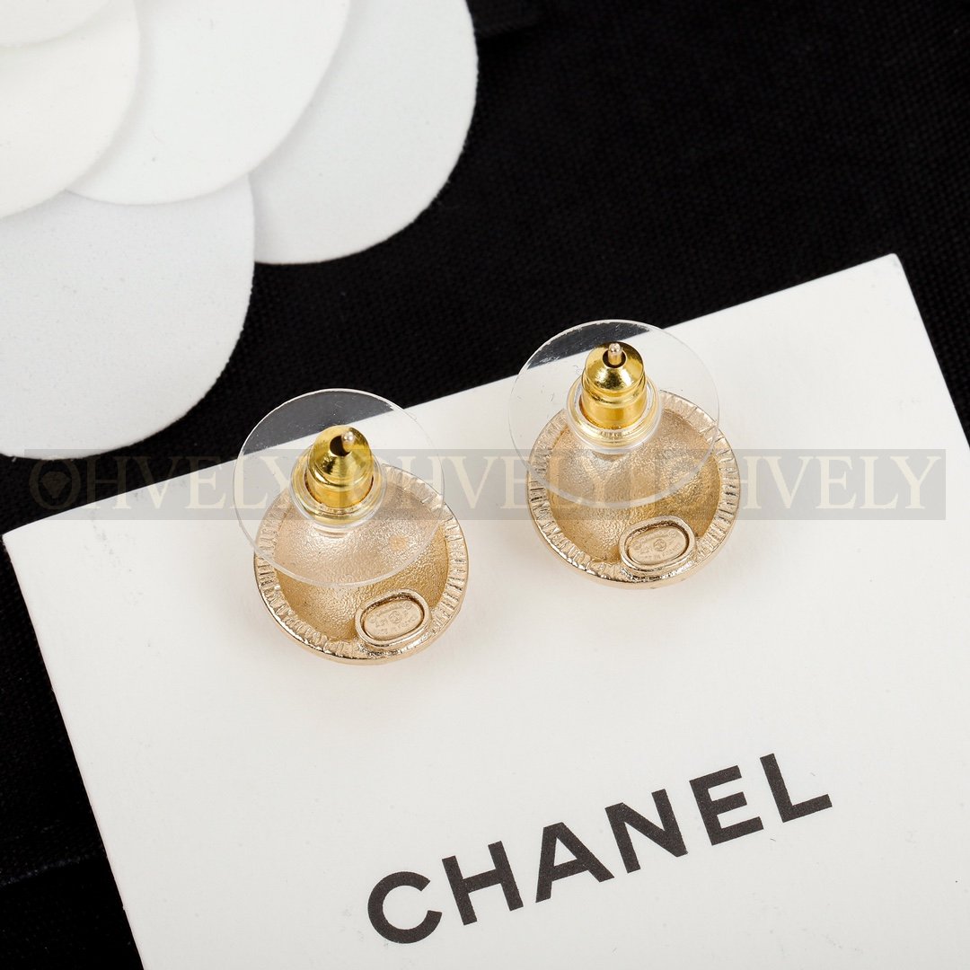 샤넬 CHANEL 해머드 메탈 스트라스 이어링 상품 썸네일