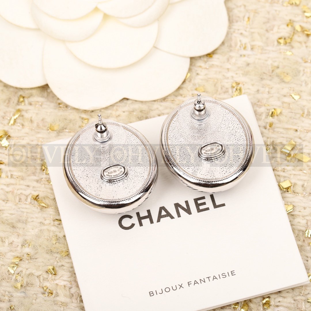샤넬 CHANEL 블랙 레진 스타 크리스탈 이어링 상품 썸네일