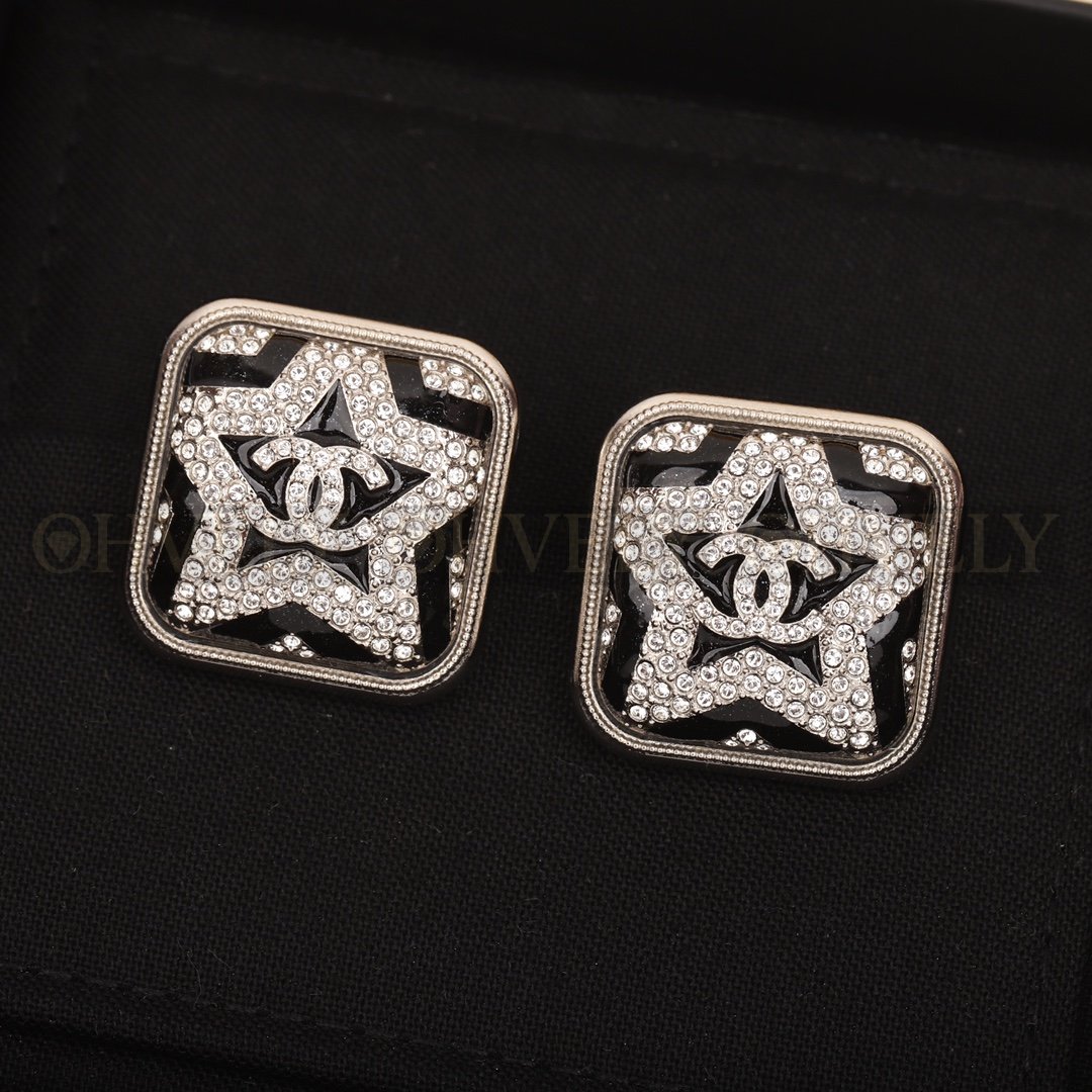 샤넬 CHANEL 블랙 레진 스타 스트라스 이어링 (스와로브스키 버) 상품 썸네일