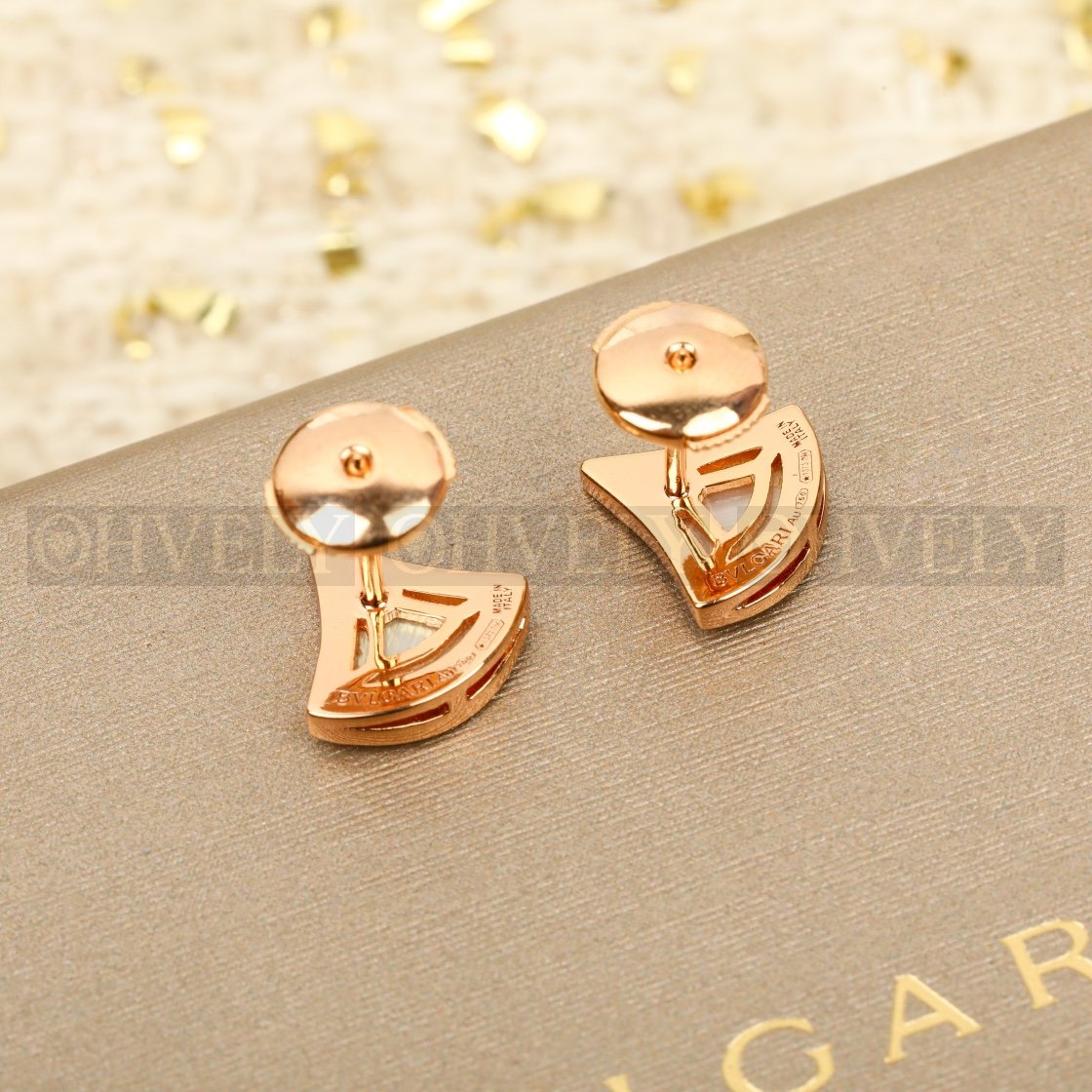 불가리 BVLGARI 디바스 드림 이어링 (화이트 펄) 상품 썸네일
