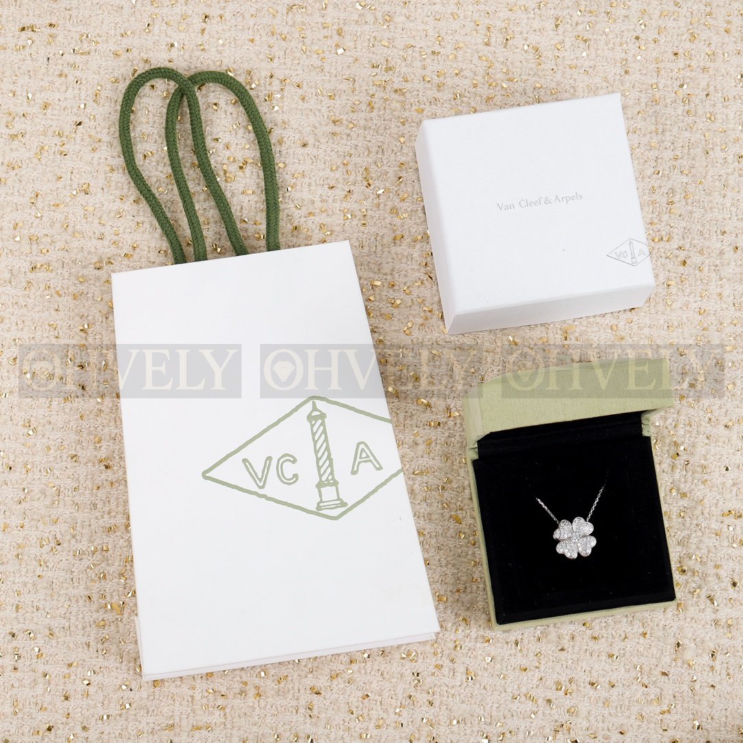 반클리프 아펠 Van Cleef & Arpels코스모스 클립 펜던트 미디엄 모델 상품 썸네일