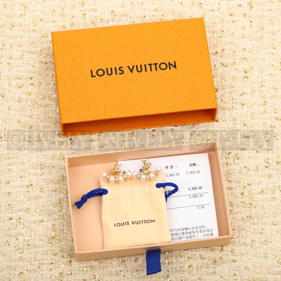 루이비통 Louis Vuitton 북클 드레이유 펄리그램 이어링 상품 썸네일