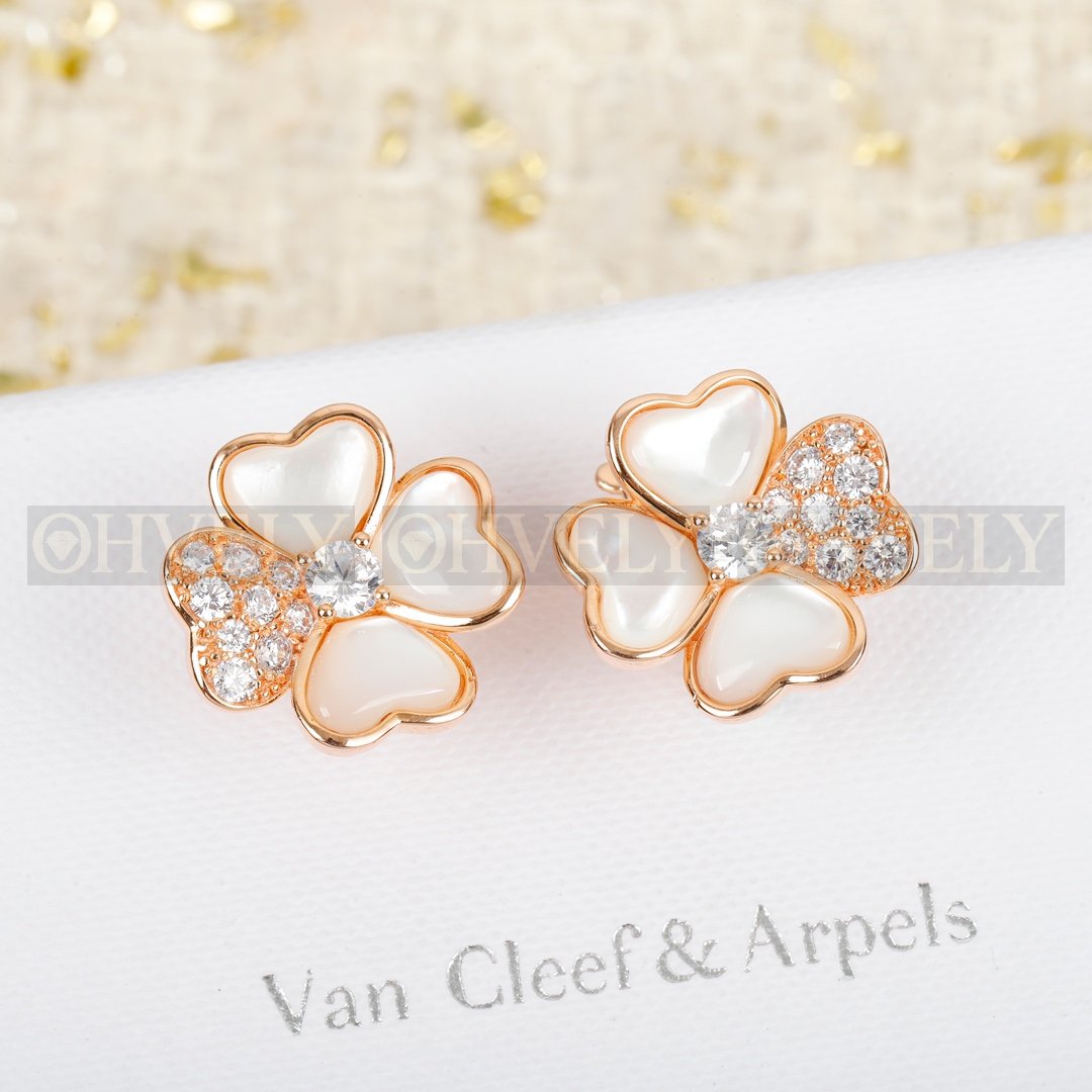반클리프 아펠 Van Cleef & Arpels 코스모스 진주 이어링 상품 썸네일