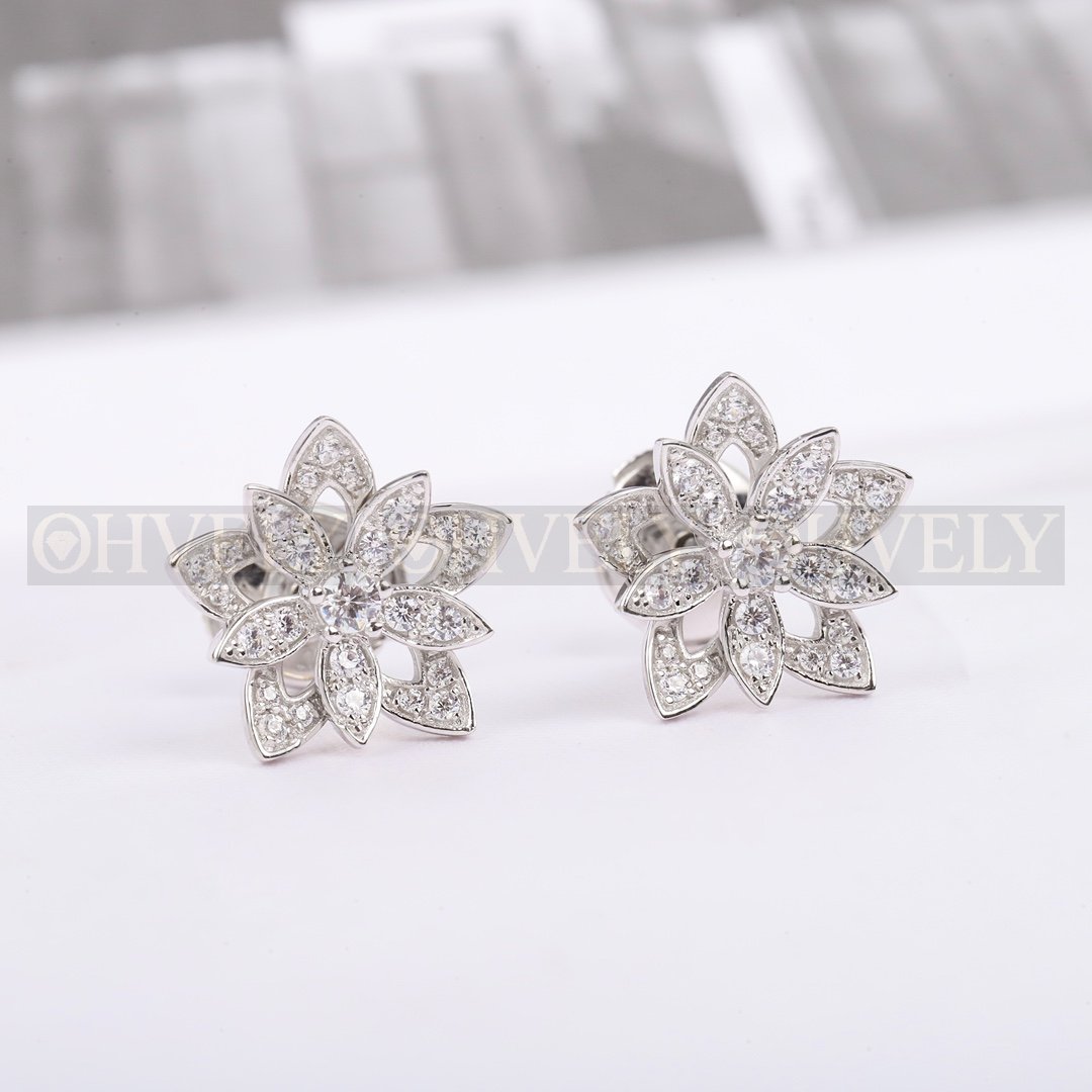 반클리프 아펠 Van Cleef & Arpels 로터스 이어링 상품 썸네일