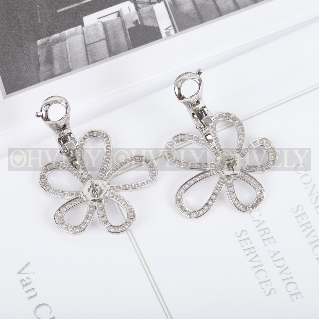 반클리프 아펠 Van Cleef & Arpels 플라워레이스(Flowerlace) 이어링 상품 썸네일
