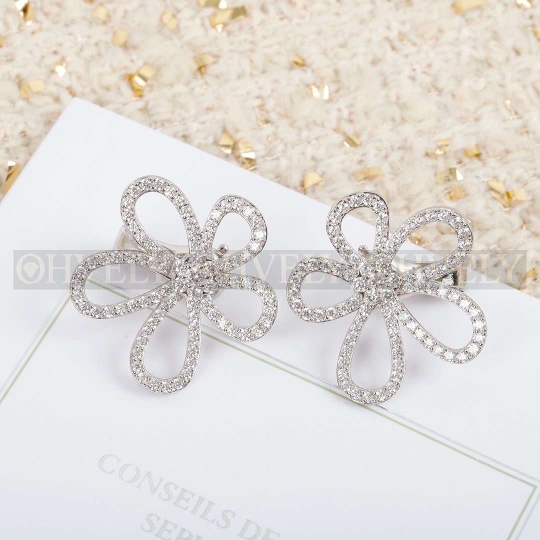 반클리프 아펠 Van Cleef & Arpels 플라워레이스(Flowerlace) 이어링 상품 썸네일