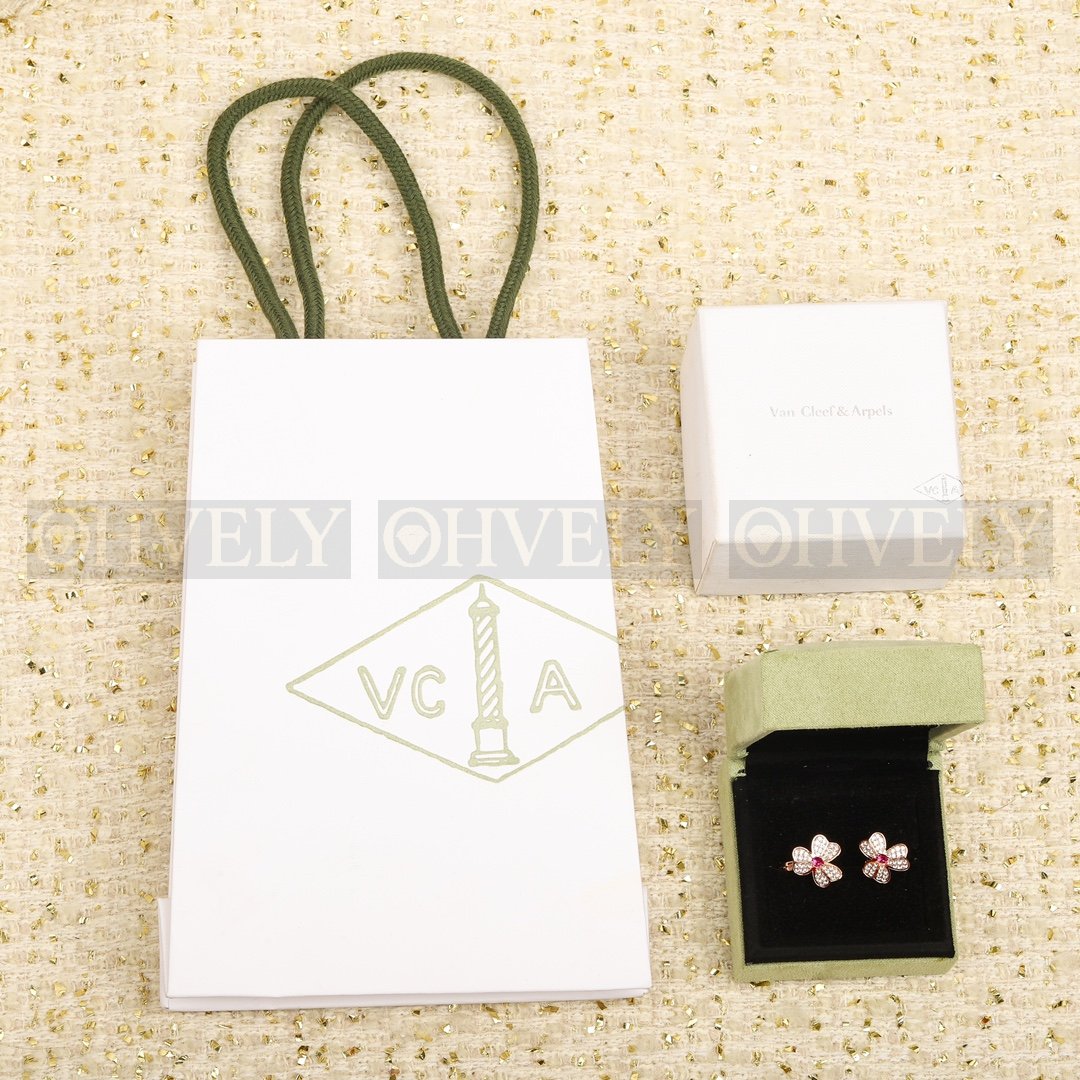 반클리프 아펠 Van Cleef & Arpels 프리볼(Frivole) 이어링 상품 썸네일