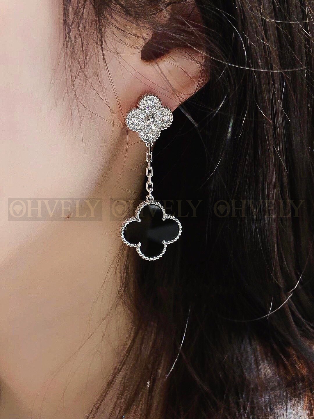 반클리프 아펠 Van Cleef & Arpels 매직 알함브라 이어링 상품 썸네일