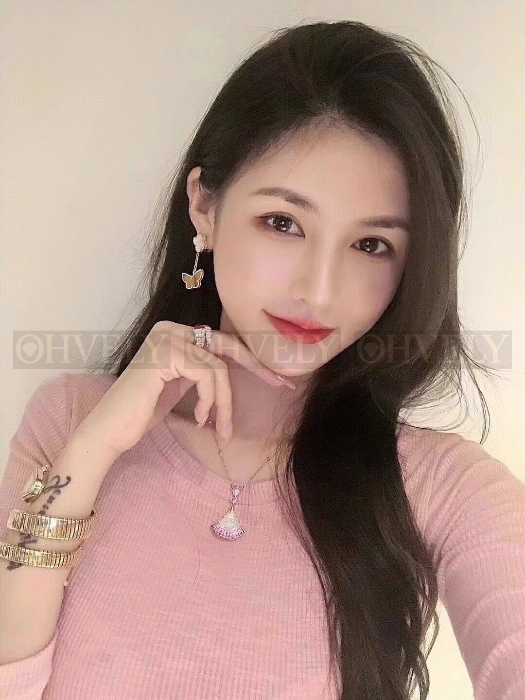 반클리프 아펠 Van Cleef & Arpels 럭키 알함브라 이어링 상품 썸네일