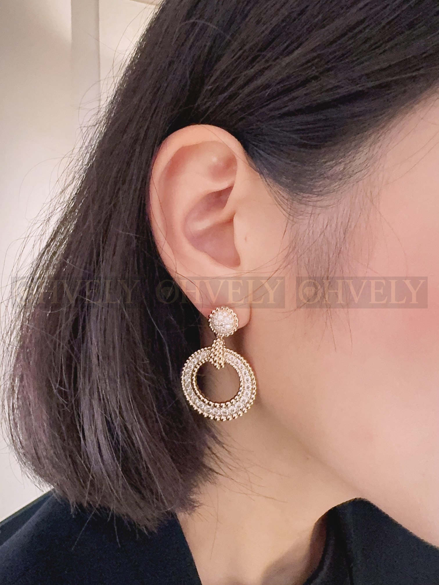 반클리프 아펠 Van Cleef & Arpels 뻬를리 다이아몬드 이어링 ( 실버, 골드, 로즈골드 ) 상품 썸네일