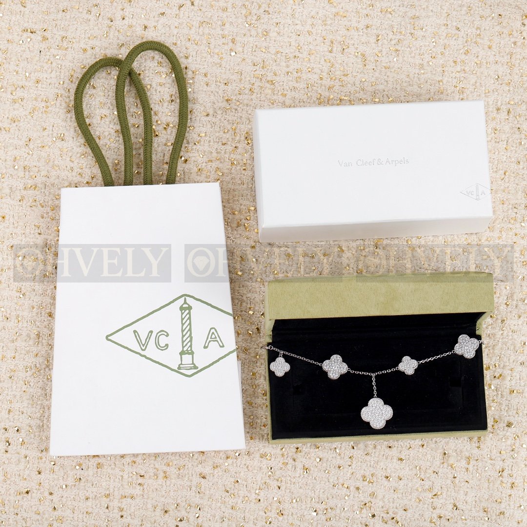 반클리프 아펠 Van Cleef & Arpels 빈티지 알함브라 브레이슬릿 (5개 모티프 - 다이아몬드 파베) 상품 썸네일