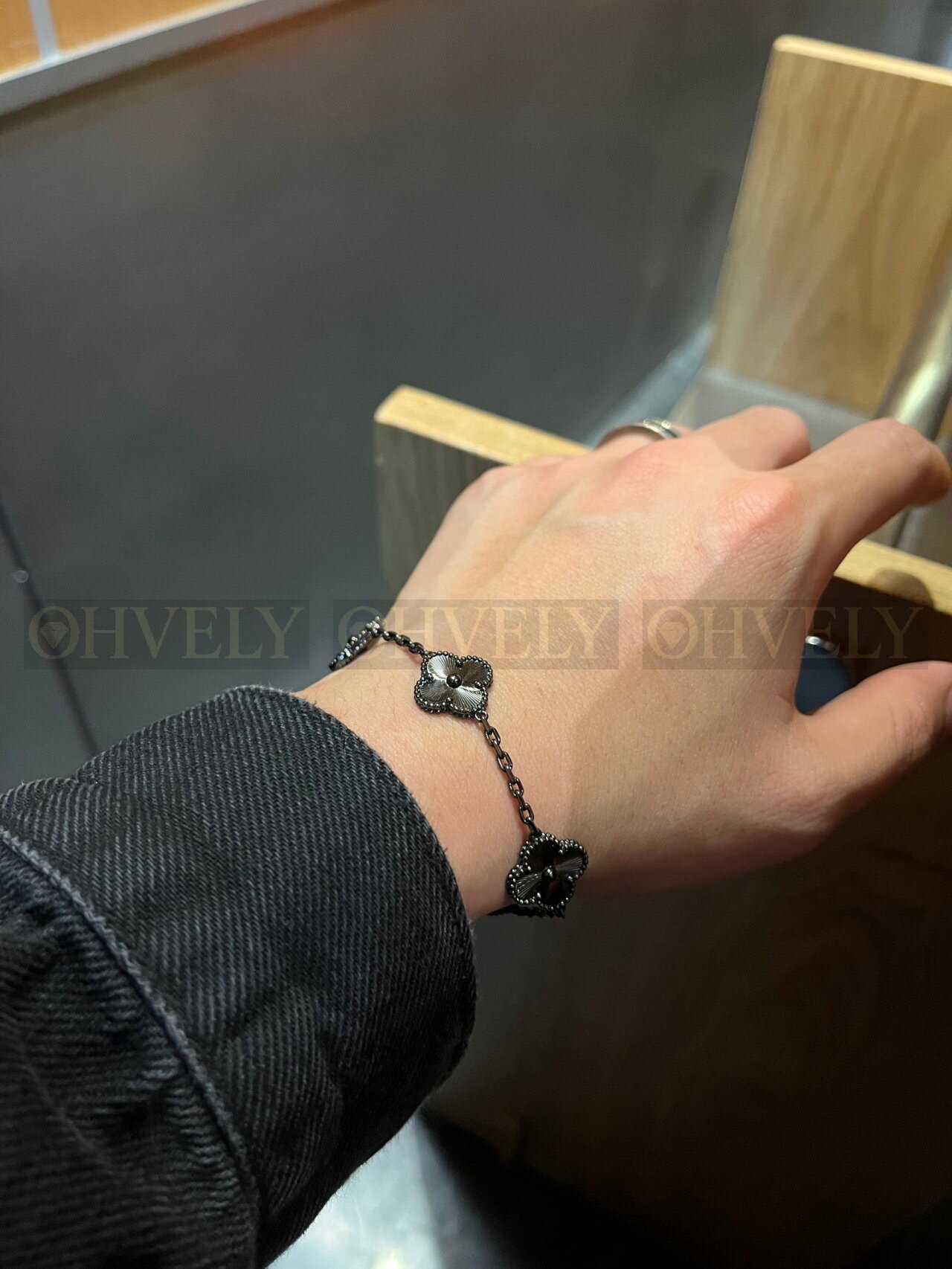 반클리프 아펠 Van Cleef & Arpels 빈티지 알함브라 브레이슬릿 ( 실버블랙골드 ) 상품 썸네일