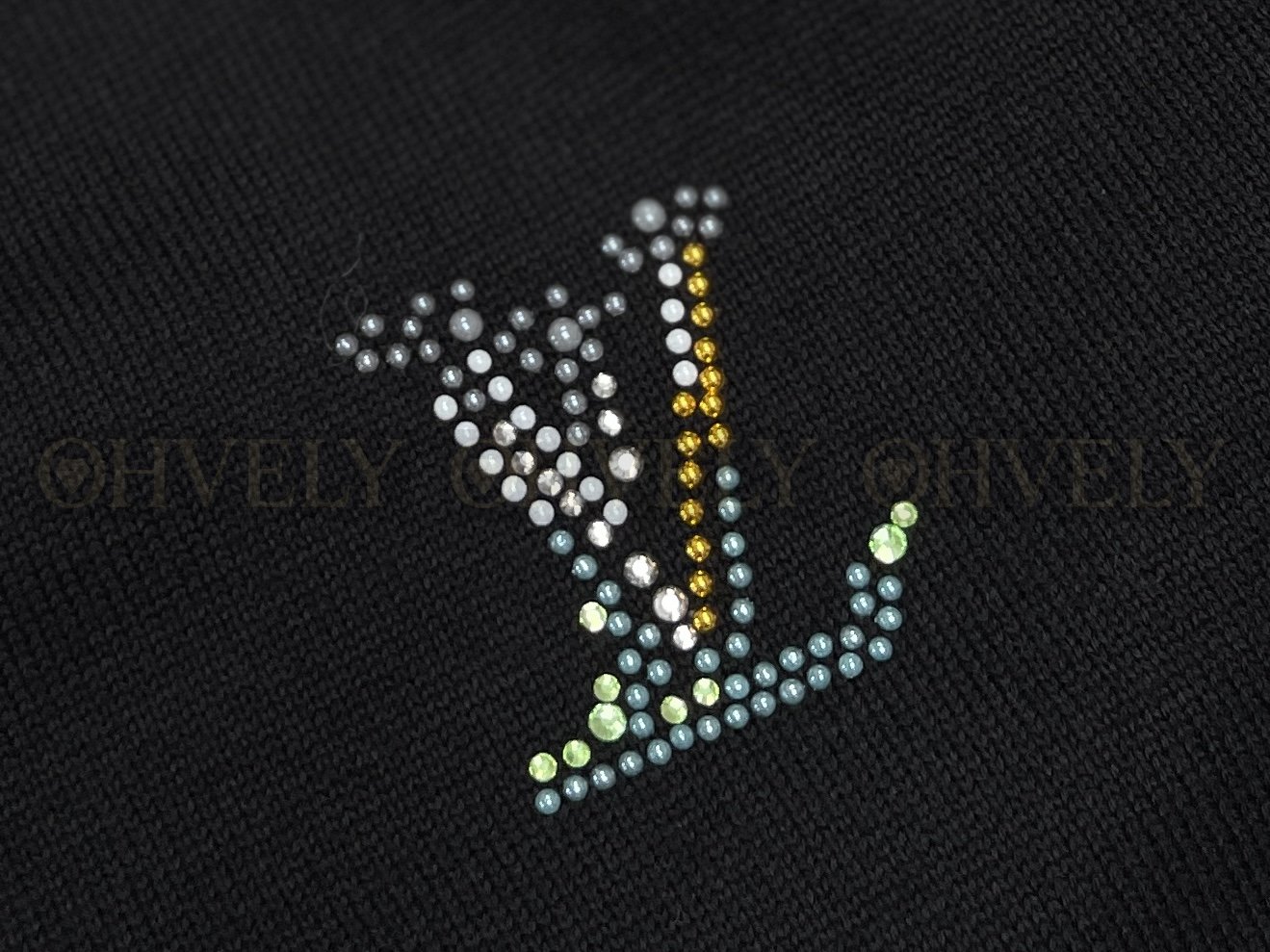 【 ZP버전 】LV 모노그램 엠브로이더리 패치 니트 티셔츠 상품 썸네일
