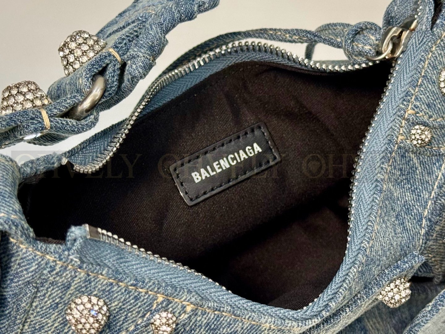 Balenciaga Le Cagole 데님 스몰백 라인스톤 상품 썸네일