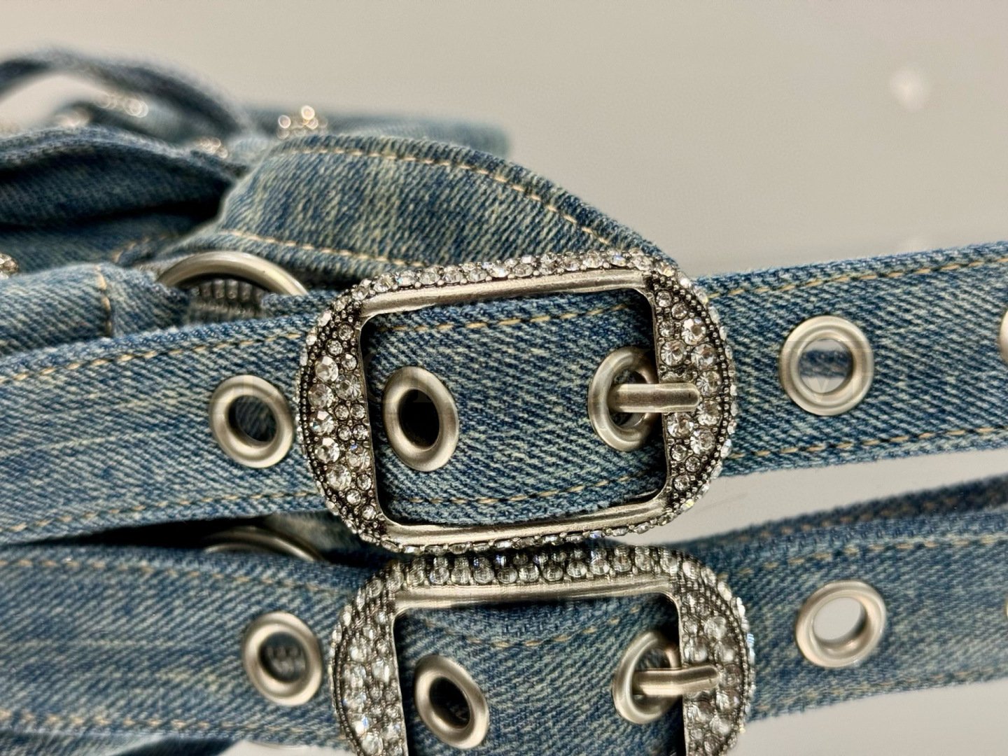 Balenciaga Le Cagole 데님 스몰백 라인스톤 상품 썸네일