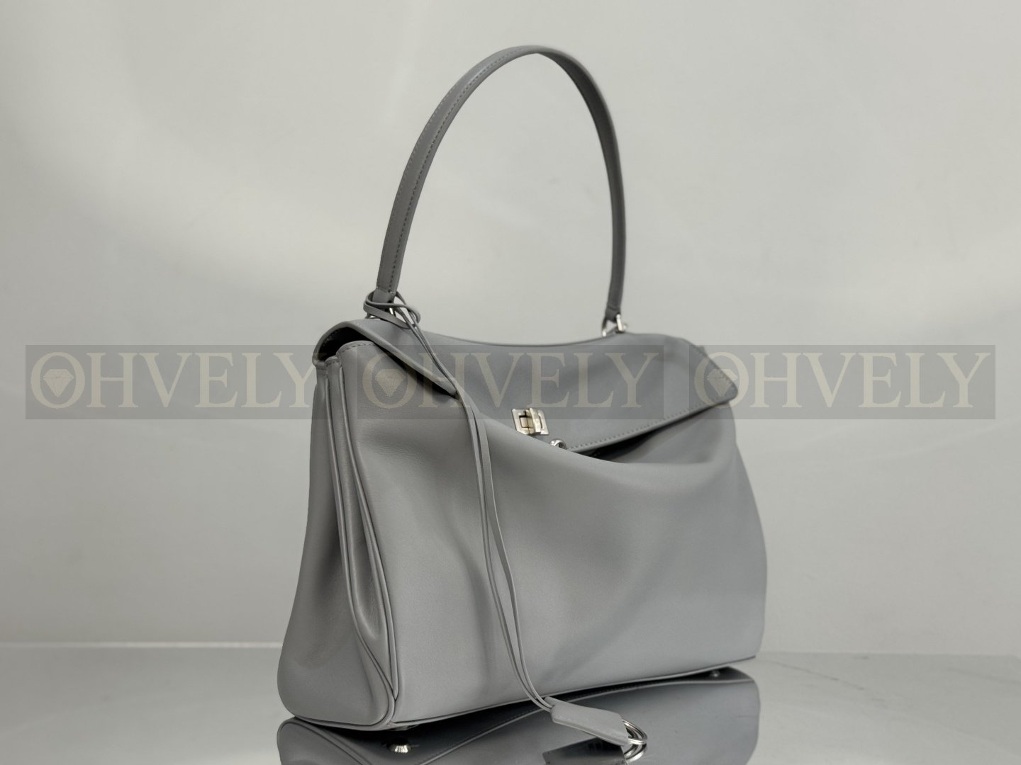 Balenciaga Rodeo 미디움백(그레이) 상품 썸네일