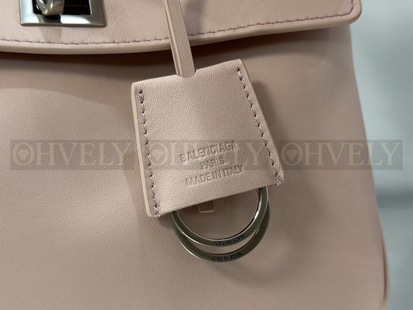 Balenciaga Rodeo 미디움백(핑크) 상품 썸네일
