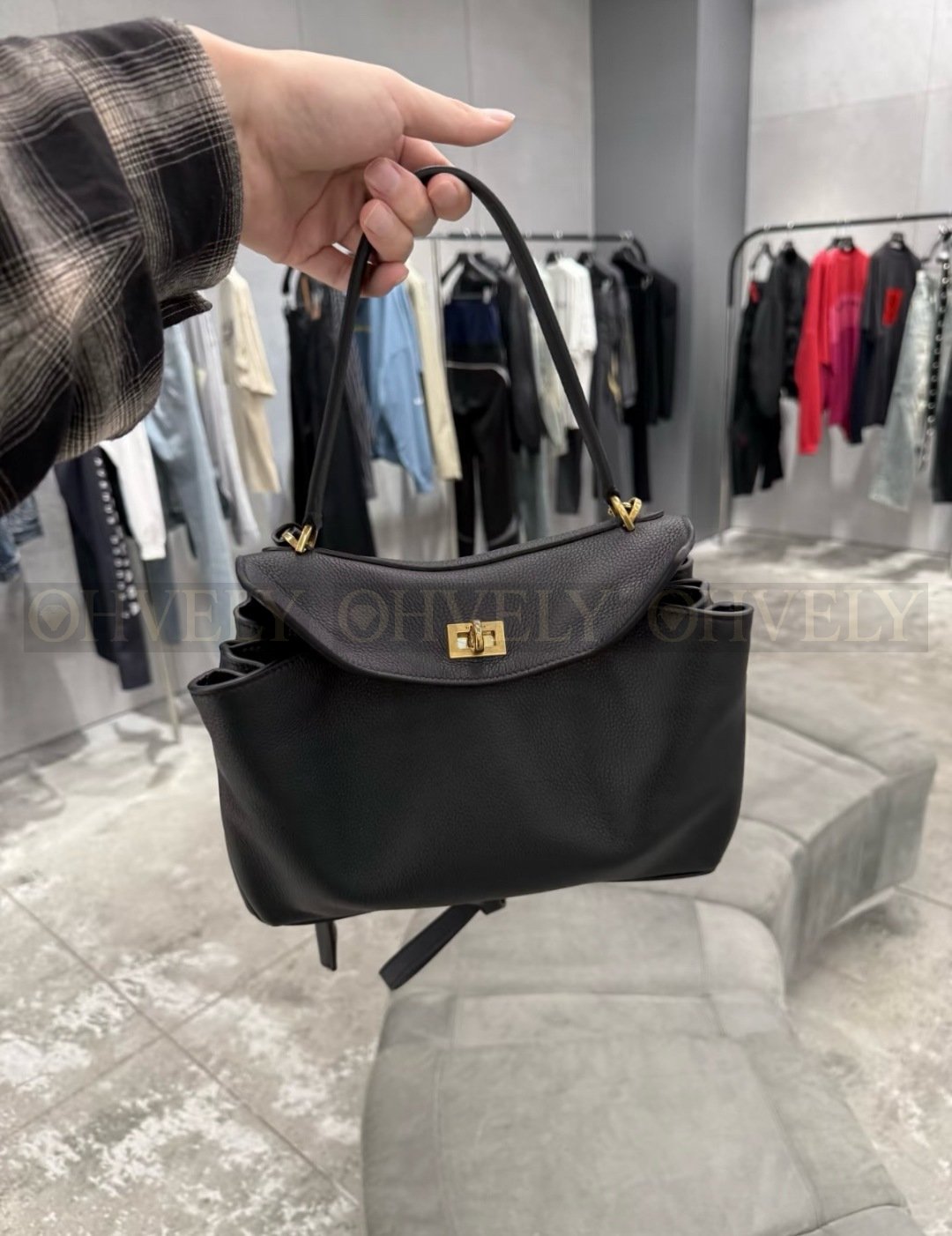 Balenciaga Rodeo 스몰백(블랙)금장 상품 썸네일