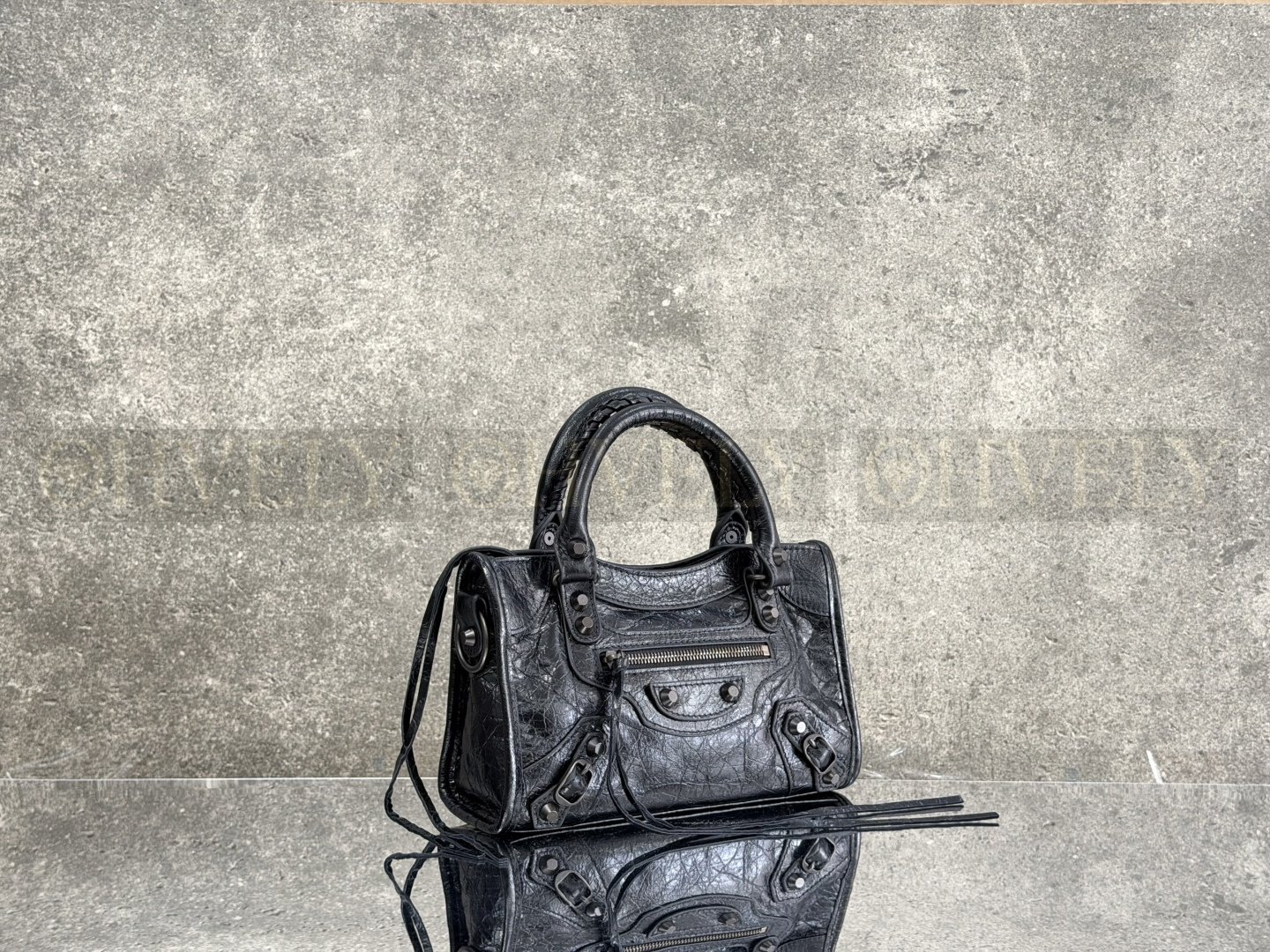 Balenciaga Le city 미니백(블랙)브라스장식 상품 썸네일