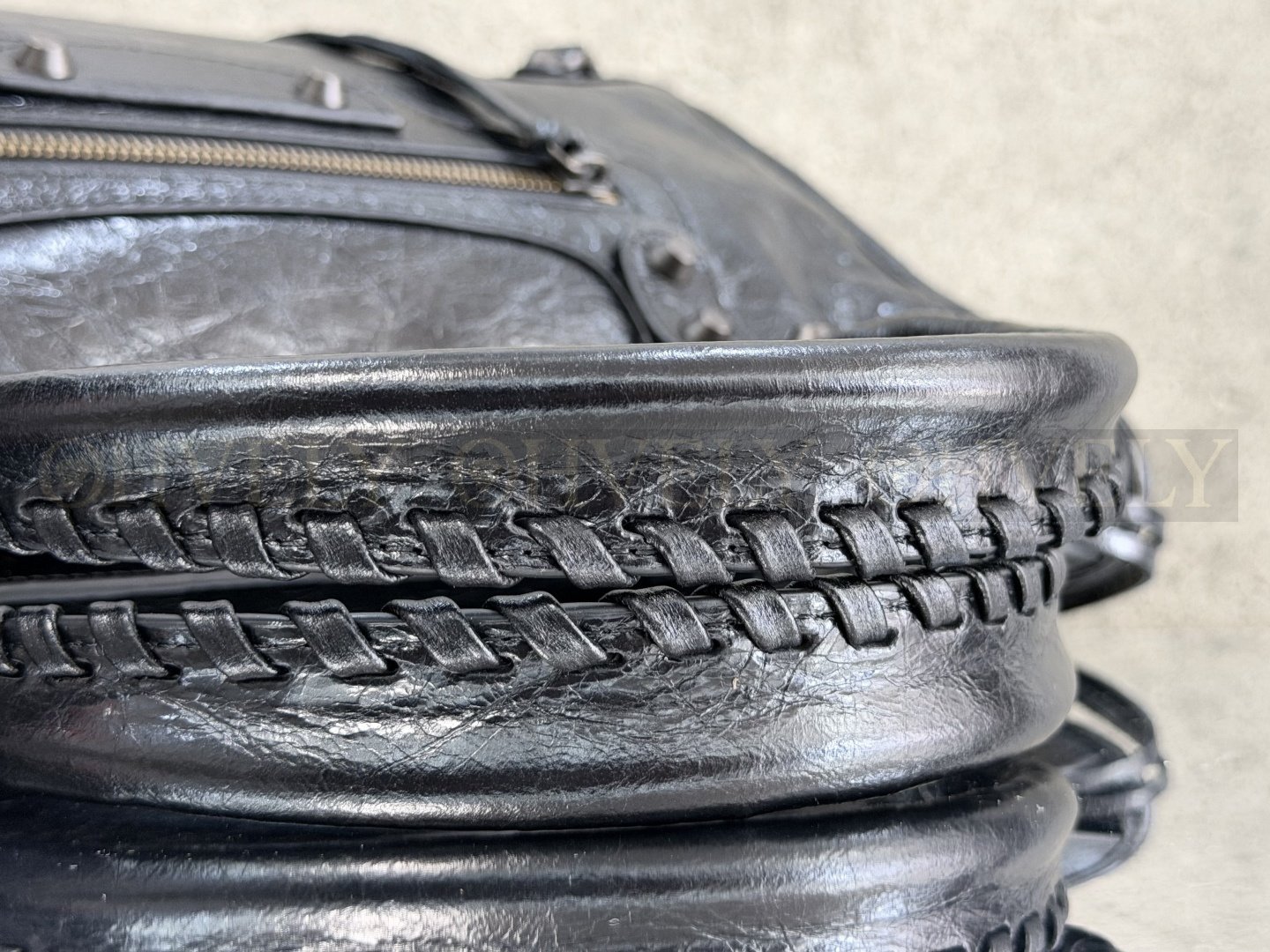Balenciaga Le city 스몰백(블랙)브라스장식 상품 썸네일