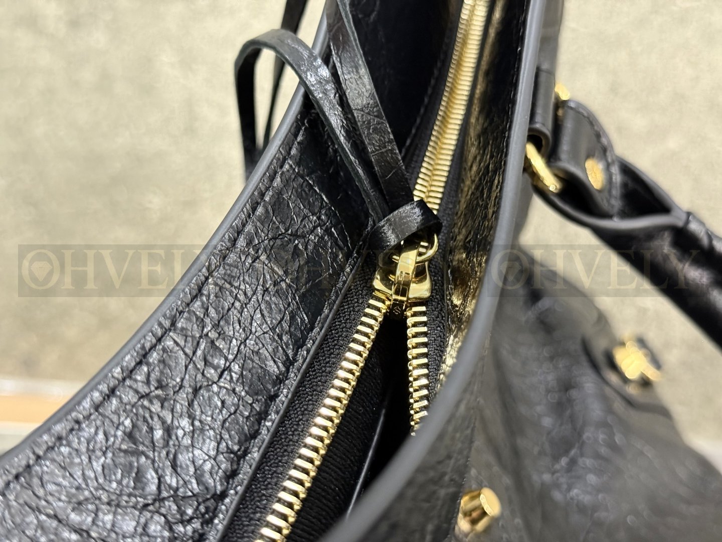 Balenciaga Le city 미디엄백(블랙)골드버클 상품 썸네일
