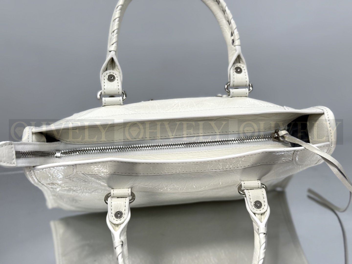 Balenciaga Le city 스몰백(화이트)실버버클 상품 썸네일