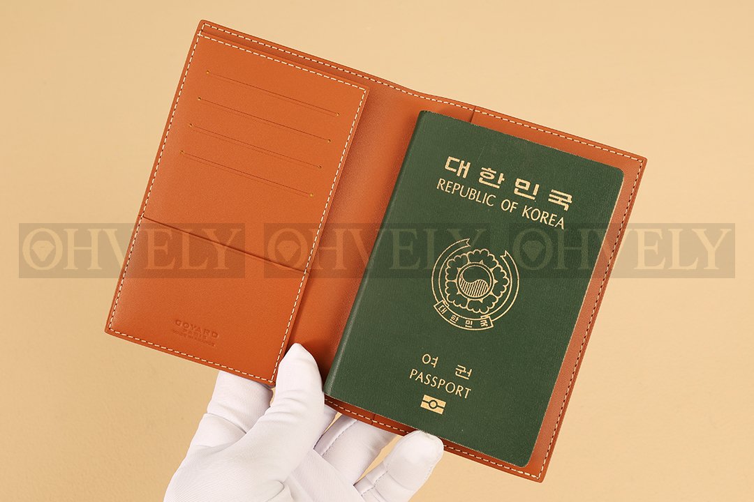 GOYARD 고야드 그르넬 여권 케이스 블랙 & 브라운 상품 썸네일