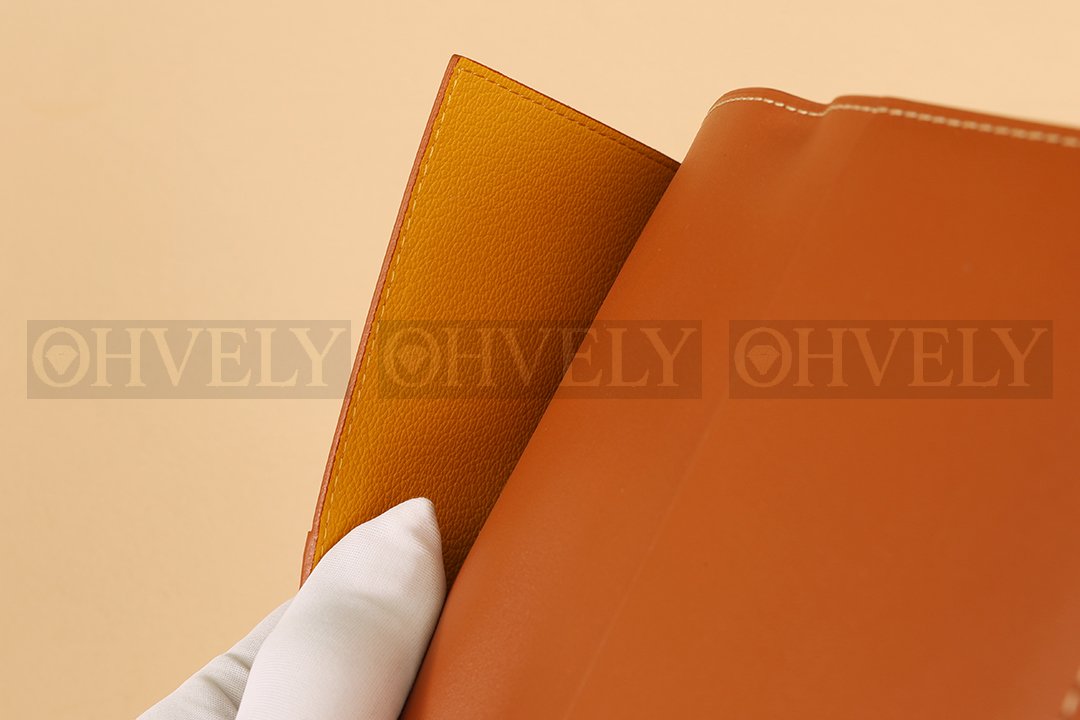 GOYARD 고야드 그르넬 여권 케이스 블랙 & 브라운 상품 썸네일