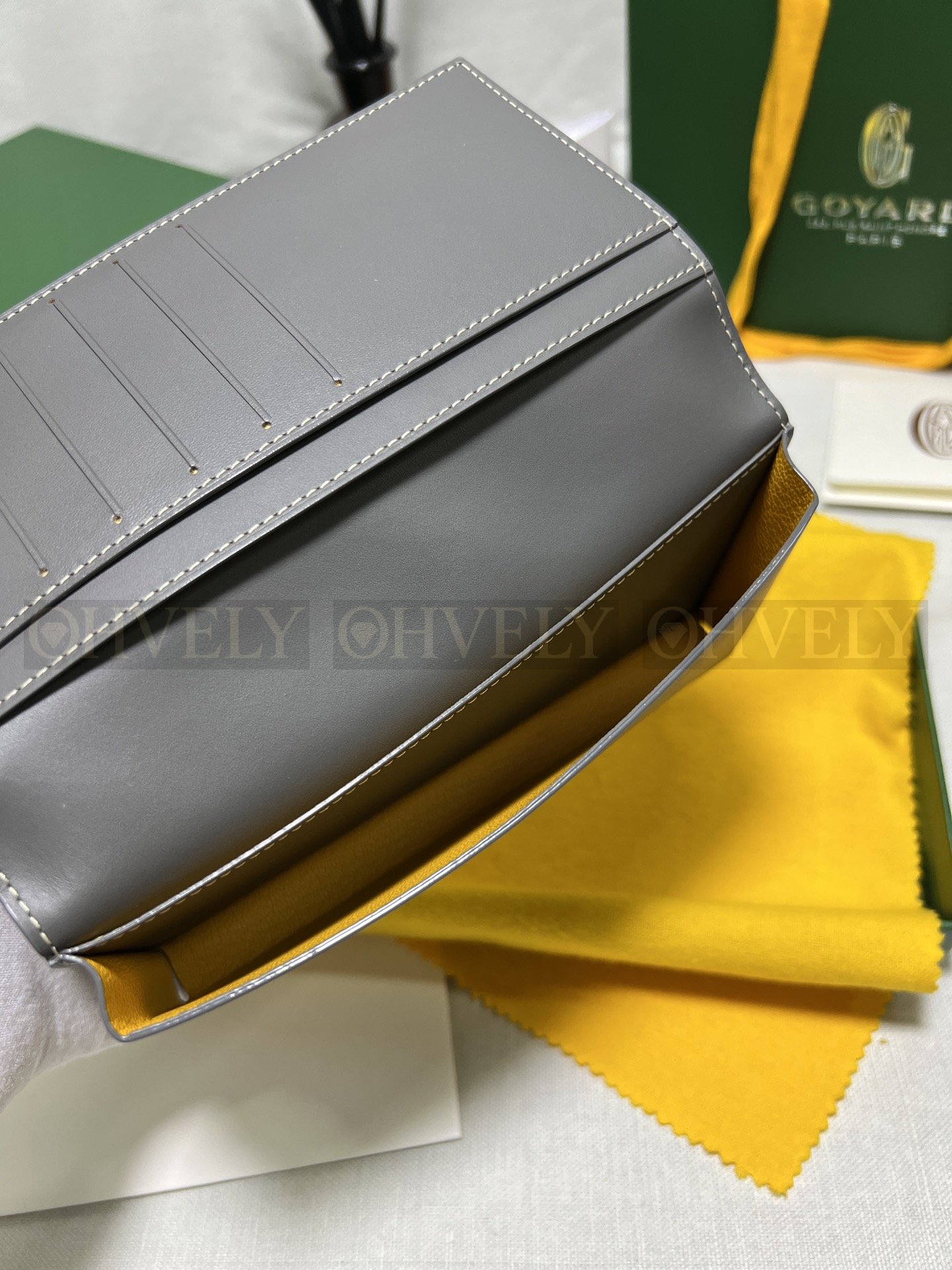 GOYARD 고야드 리슐리외 롱 수납 월렛 그레이 상품 썸네일